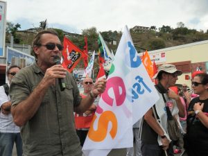 Frédéric Muller et Thierry Wuilliez, SNES FSU, menaient la manifestation