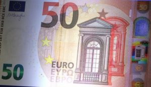 Le nouveau billet de 50 euros mieux armé face aux faussaires