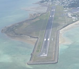 La piste de l'aéroport de Mayotte