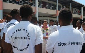 Annick Girardin rencontre avec les élèves de la section sécurité et prévention de Petite Terre, lors de son 1er jour de visite à Mayotte
