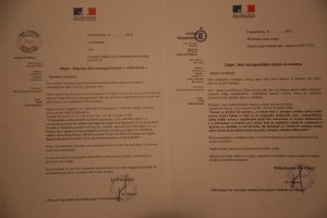 Le courrier adressé aux parents en français et en shimaoré